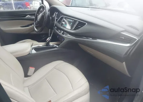 2019 Buick Enclave Awd Essence z USA, uszkodzony, nr VIN 5GAEVAKWXKJ303252